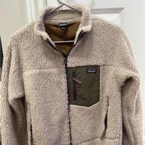Patagonia Tan Fleece Jacket with Olive Pocket